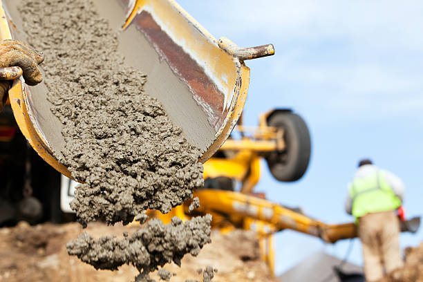Best Concrete Pool Decks in Mount Olive, IL